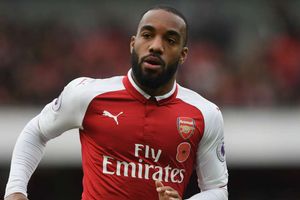 Arsene Wenger trusts Alexandre Lacazette completely