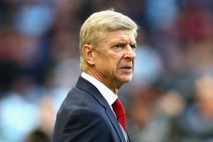 Managing at a World Cup tempting for Arsene Wenger