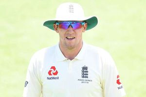 Ashes: England coach Bond talks up Overton for Gabba Test debut