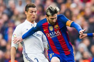 Ronaldo better than 'incredible' Messi, says Alonso
