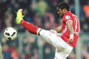 Douglas Costa to join Juventus in permanent transfer