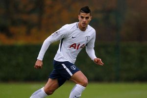 Tottenham boss Pochettino welcomes Lamela back from injury hell for game against Leicester