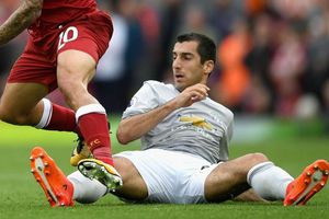 Mourinho slams Mkhitaryan for disappearing during Manchester United games
