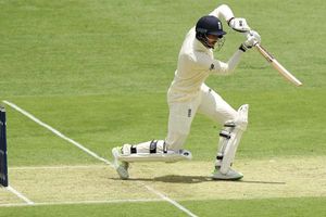 Ashes, 1st Test: England steady after early Cook loss in Brisbane