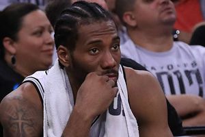 Spurs stars Leonard, Parker 'going in the right direction'