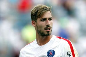 Trapp to consider PSG future with World Cup looming
