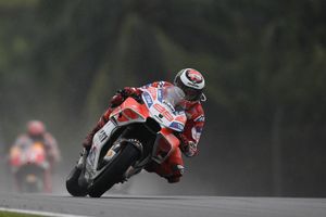 Lorenzo returns to his happy hunting ground