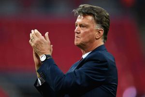 Everton yet to make contact with Van Gaal
