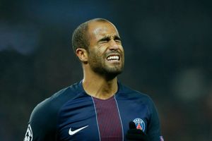 PSG star Lucas Moura available for a bargain in January