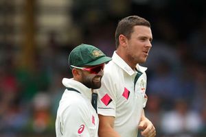 Australia hope to open England 'scars' in Brisbane