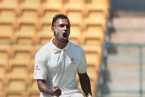 Mithun's five-for brings innings win for Karnataka
