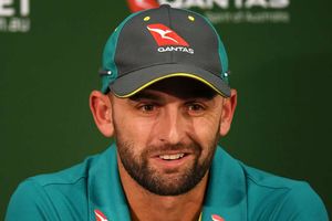 Lyon wants England to attack his spin