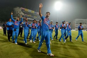 Cricketers wish Ashish Nehra all the very best as he bids adieu to the game