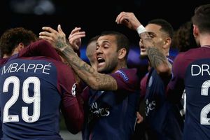 Celtic washed away in PSG goal rain. Basel shock United. Barca in last 16