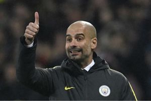 Manchester City eye former Chelsea defender