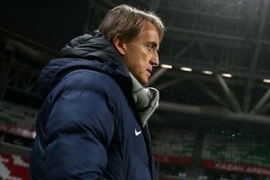 Zenit's Roberto Mancini not thinking about Italy job