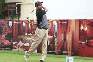 Local favourite Chikka leads pack of five on opening day