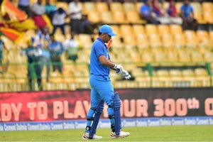 3 times that angry fans pelted stones at cricketers' homes