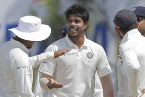 Kolkata Test, Day 3, Live: Sri Lanka well-placed despite Umesh's twin blows