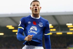Chelsea favourites to sign up Barkley