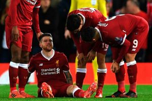 Alberto Moreno doubtful for Everton clash, says Jurgen Klopp
