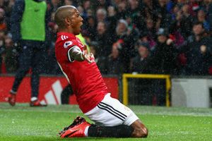 Pogba won't fight Young for Manchester United free-kick duties
