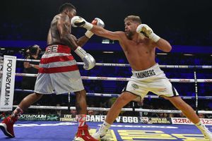 Golovkin, Alvarez scared to face me - Saunders