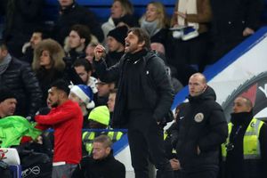 Antonio Conte rails against Chelsea exit rumours