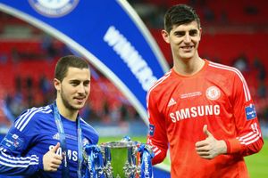 Hazard, Courtois futures 'private' for Chelsea and Conte