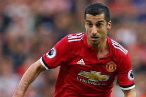 Mourinho can't find room for misfiring Mkhitaryan
