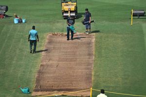 Preview, 3rd ODI: India look to seal the series against SL