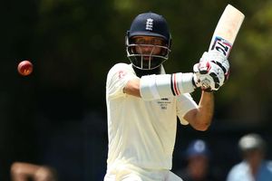 Moeen makes some strides as Curran impresses