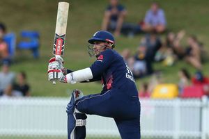 Returning Hales and skipper Morgan help England to tour victory