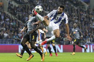 Chelsea target Alex Telles as Alex Sandro alternative