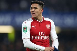 Sanchez-Mkhitaryan swap deal close, says Wenger