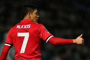 Beckham backs Sanchez for Man Utd success after 'amazing' transfer