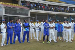 Flight carrying Delhi cricket team stops at the runway as it develops technical snag, rescheduled