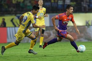 Sifneos cancels out Marcelinho for Kerala Blasters in ISL game against FC Pune City