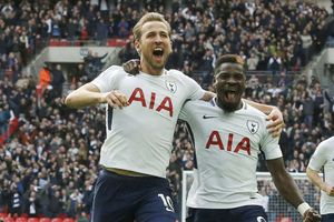 Harry Kane plays down contract talk rumours