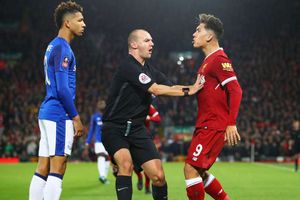 Klopp and Allardyce not drawn on Firmino, Holgate incident