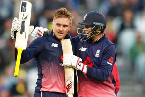 180! Remarkable Roy makes maximum impact as England cruise home at MCG