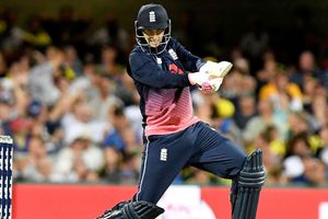 Root guides England home as Finch century proves in vain again