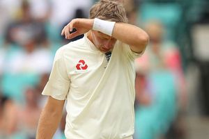 Anderson: Unwell Root sleeping as England's Ashes tour ends in another defeat