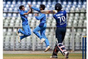 ICC U-19 World Cup: India restrict Australia to 216