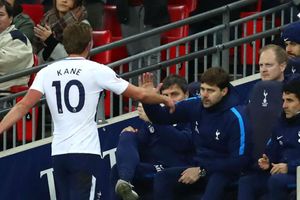 Pochettino: Silverware key in keeping Kane