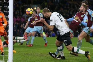 EPL Wrap: Liverpool record last-gasp win over Burnley; Leicester thump Huddersfield