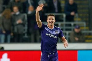 Anderlecht put huge price tag on Man Utd and West Ham target Dendoncker