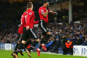 Martial and Lingard stunners decisive in Lukaku's absence for Man United vs Everton