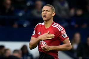 Manchester United lead the race for Watford's Richarlison