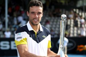 Bautista Agut edges Del Potro in Auckland final